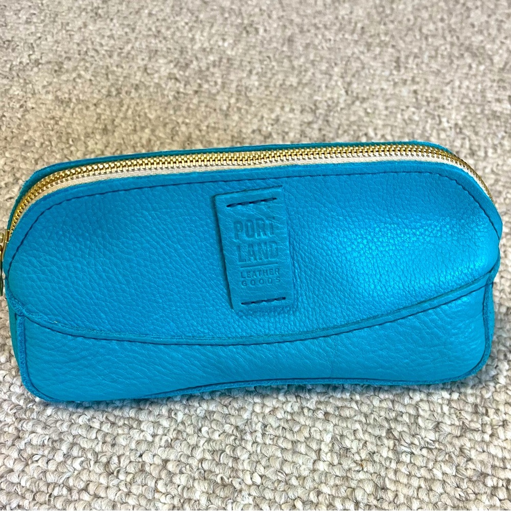 NEW Key West Artisan Makeup Bag